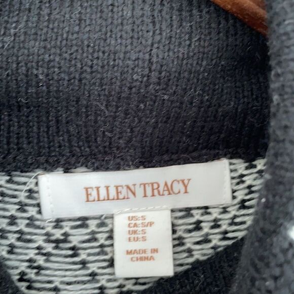 𝅺Ellen Tracy Turtleneck - Picture 3 of 8